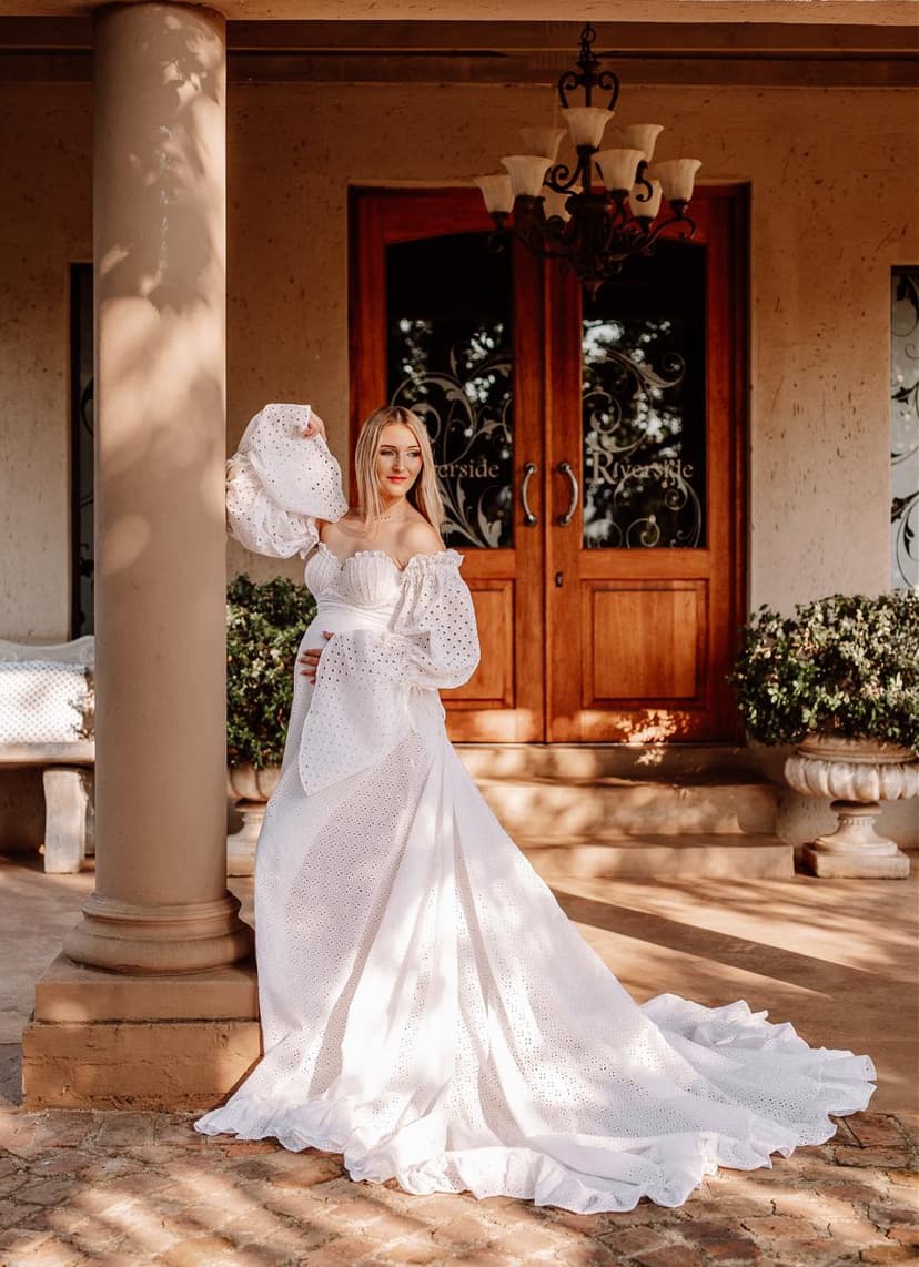 Belly Beautiful - Dress Hire & Photography