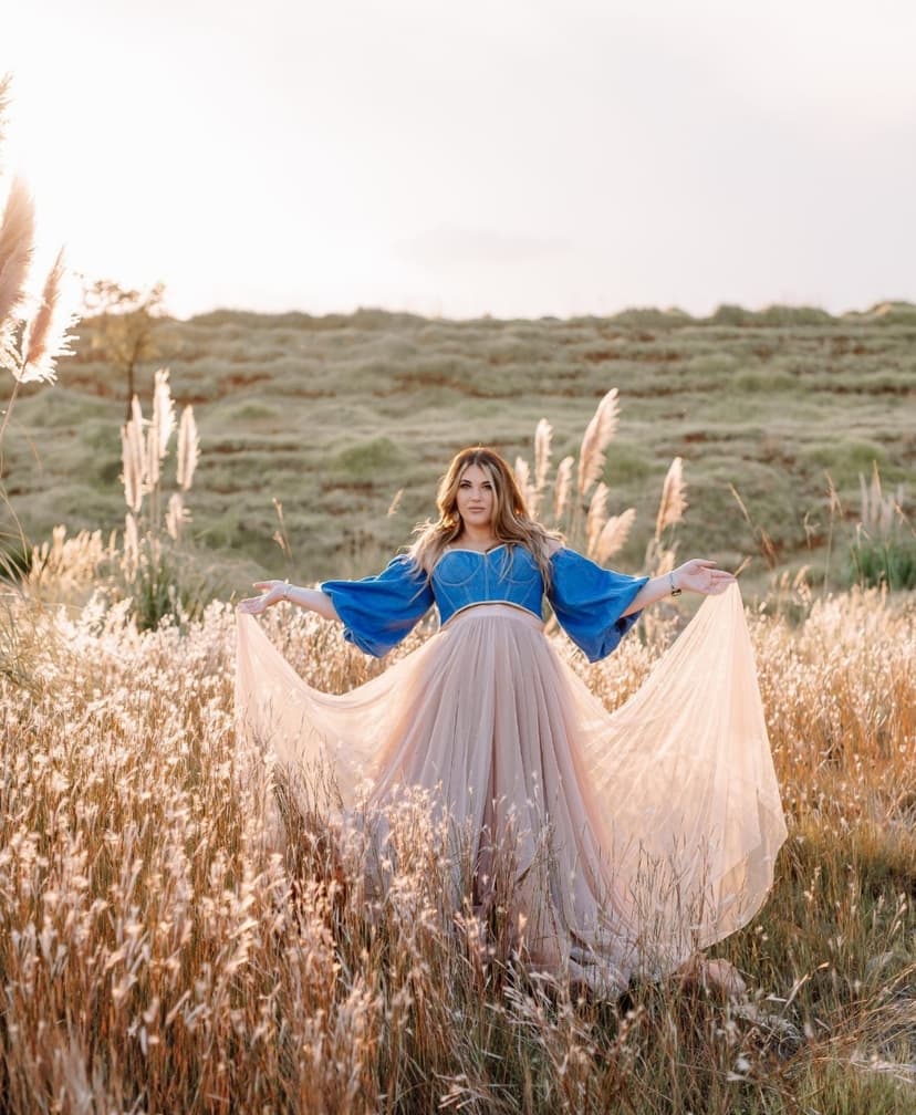 Belly Beautiful - Dress Hire & Photography