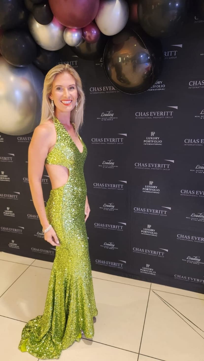 Belly Beautiful - Dress Hire & Photography