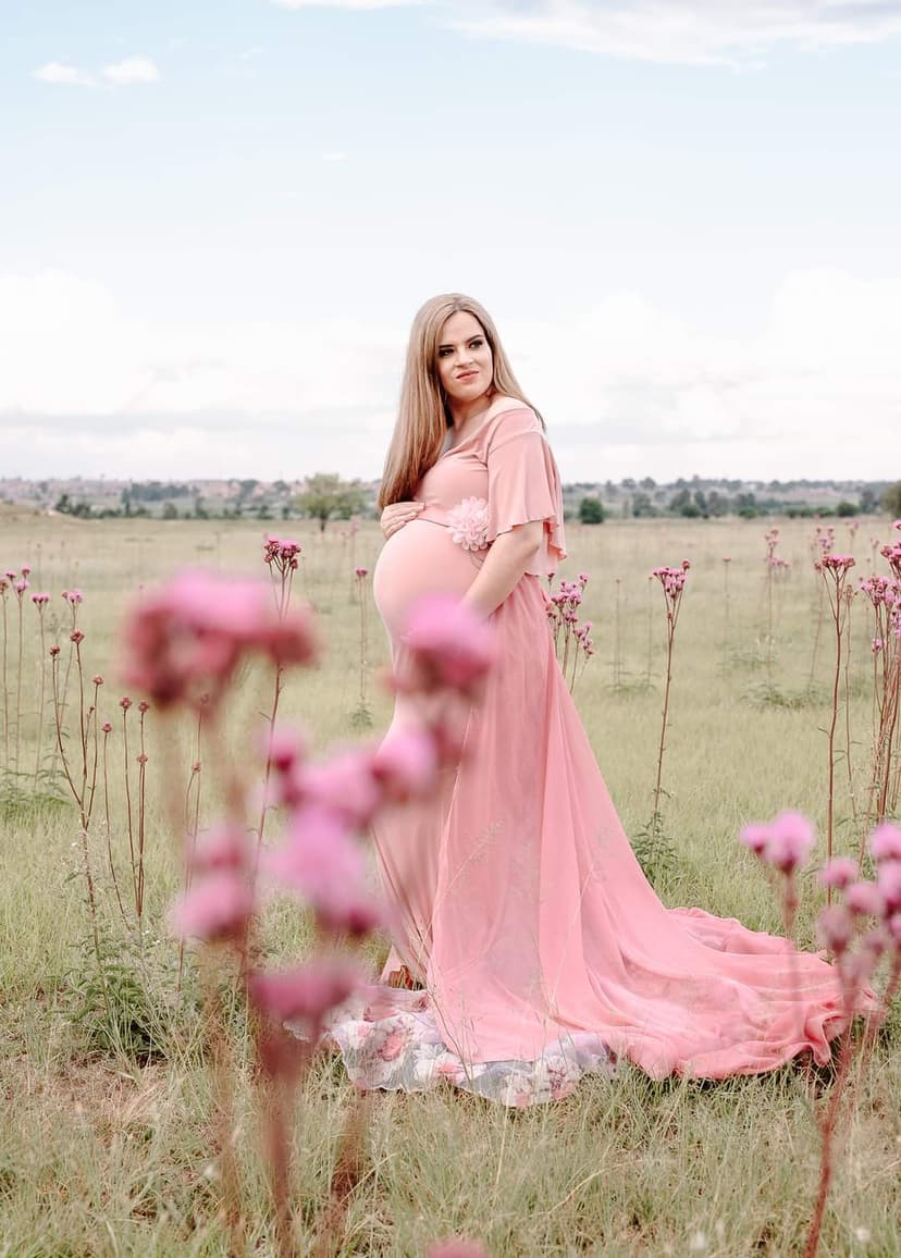 Belly Beautiful - Dress Hire & Photography