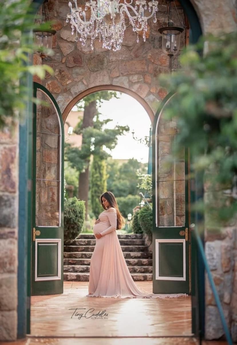 Belly Beautiful - Dress Hire & Photography