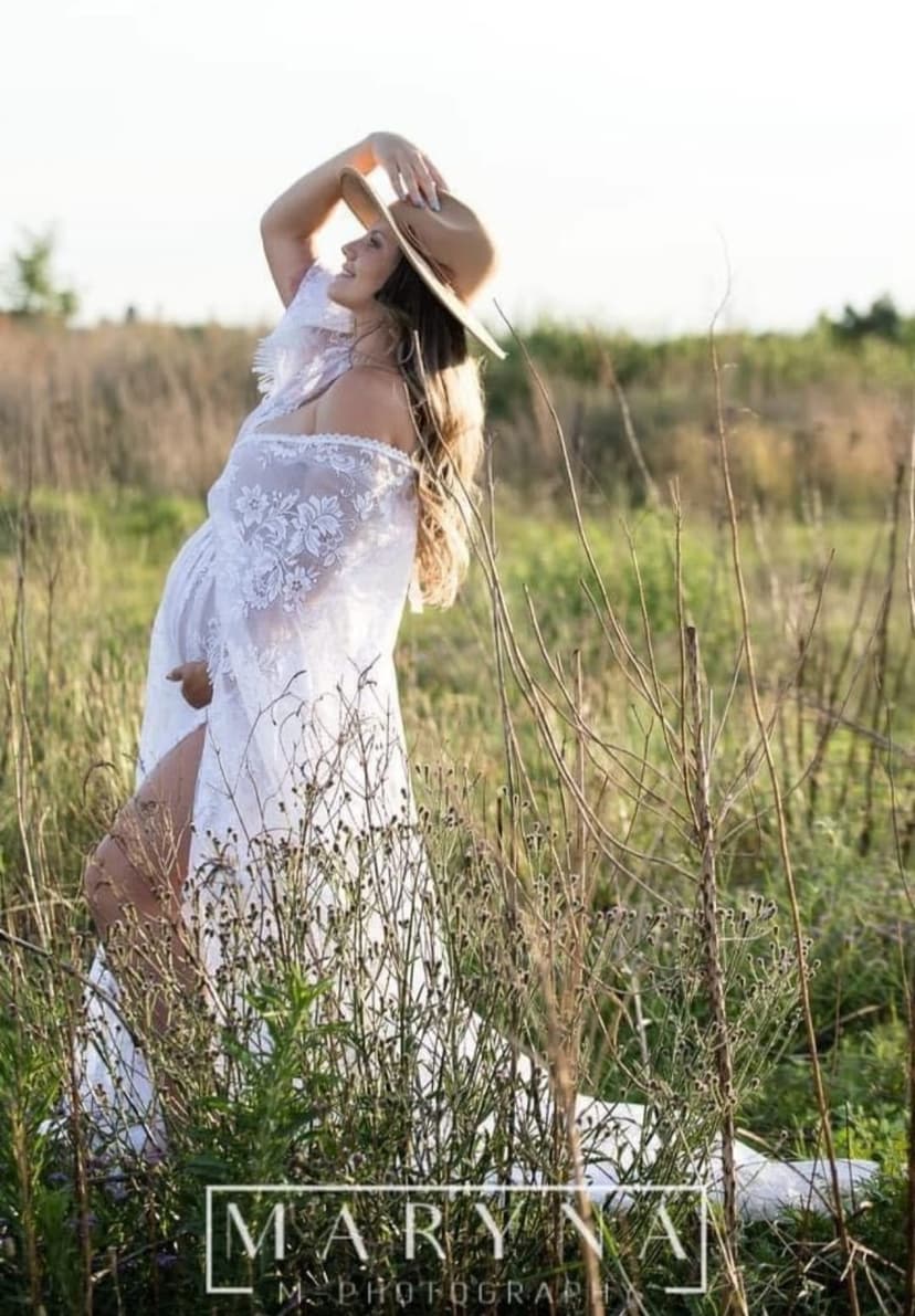 Belly Beautiful - Dress Hire & Photography