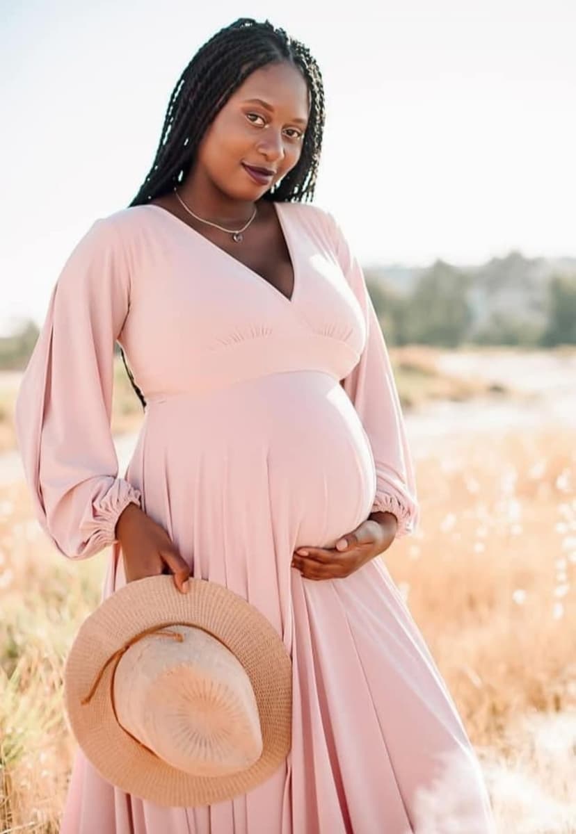 Belly Beautiful - Dress Hire & Photography