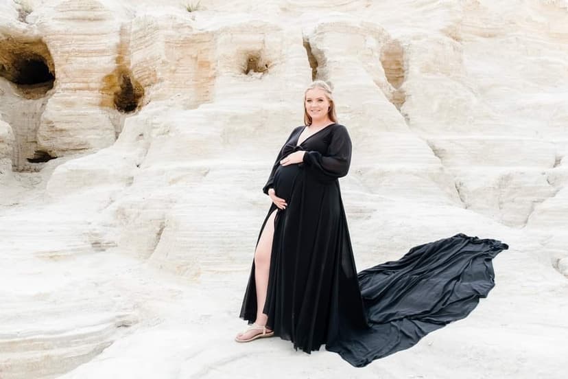 Belly Beautiful - Dress Hire & Photography