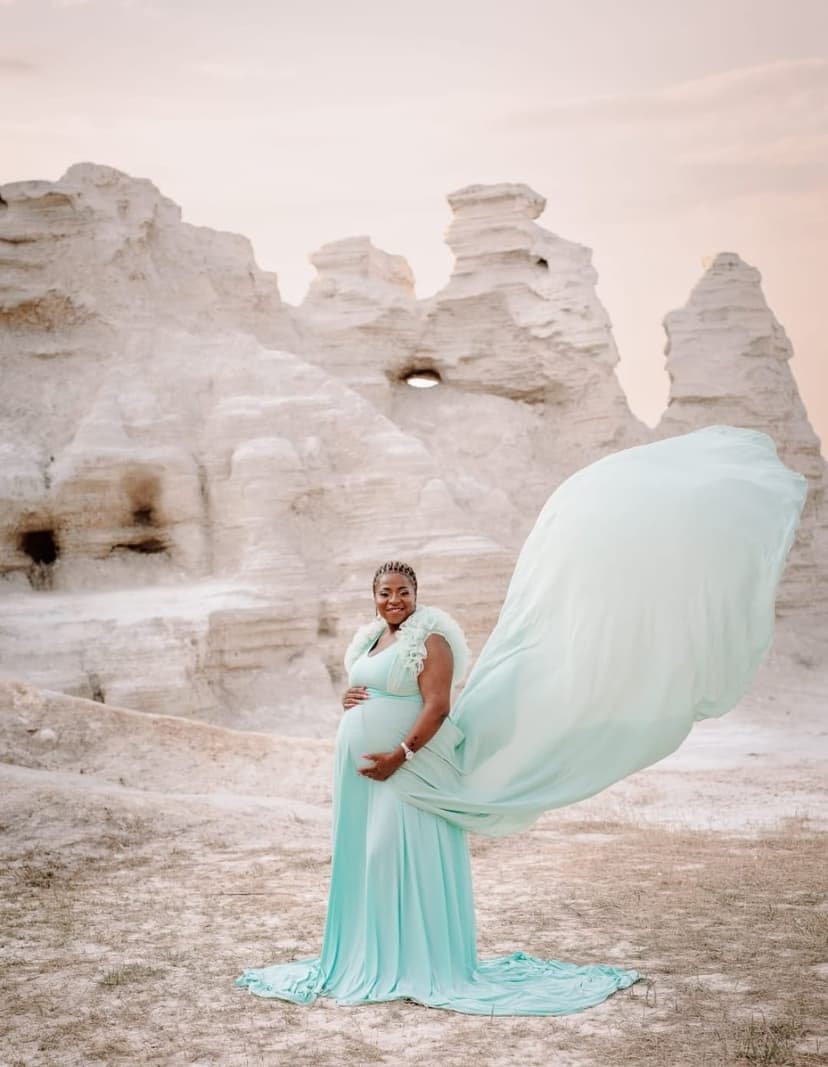 Belly Beautiful - Dress Hire & Photography