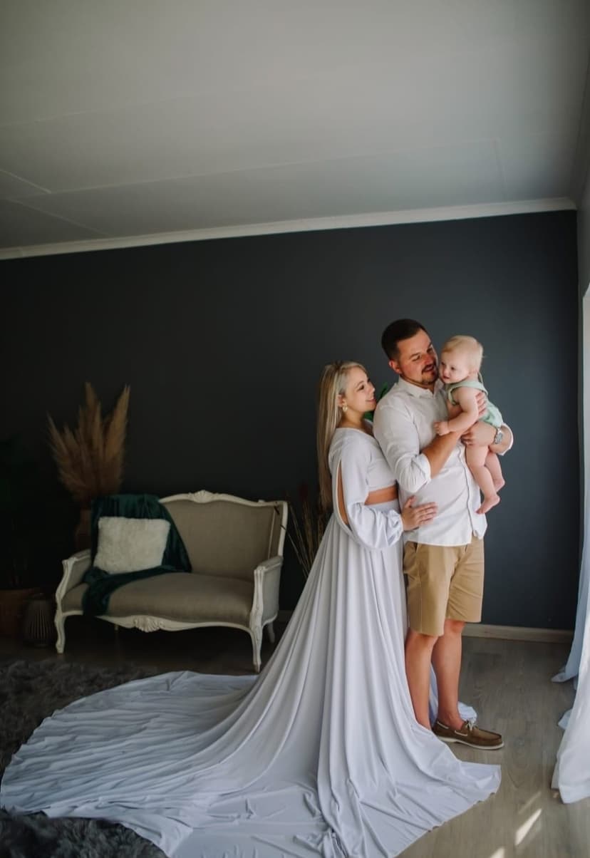 Belly Beautiful - Dress Hire & Photography