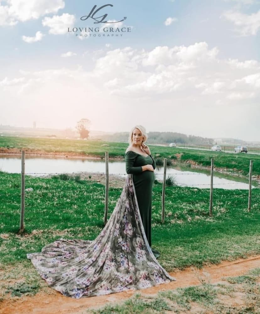 Belly Beautiful - Dress Hire & Photography
