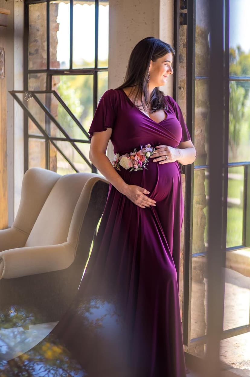 Belly Beautiful - Dress Hire & Photography